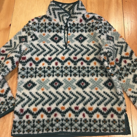 L.L. Bean Signature Sherpa Fleece 3/4 Zip Pullover - Picture 2 of 4